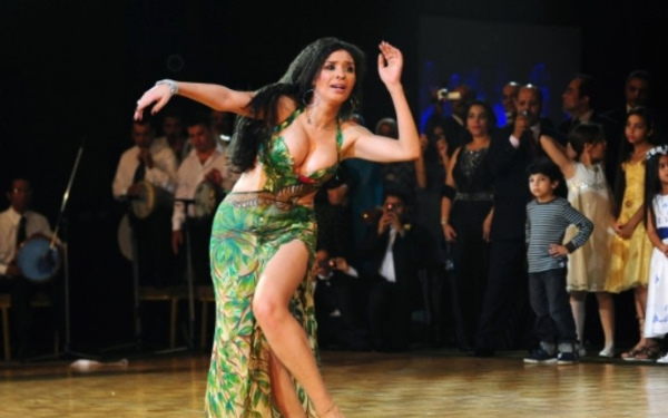 Dina - Famous Egyptian belly dancer