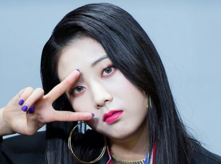 Seungyeon – CLC