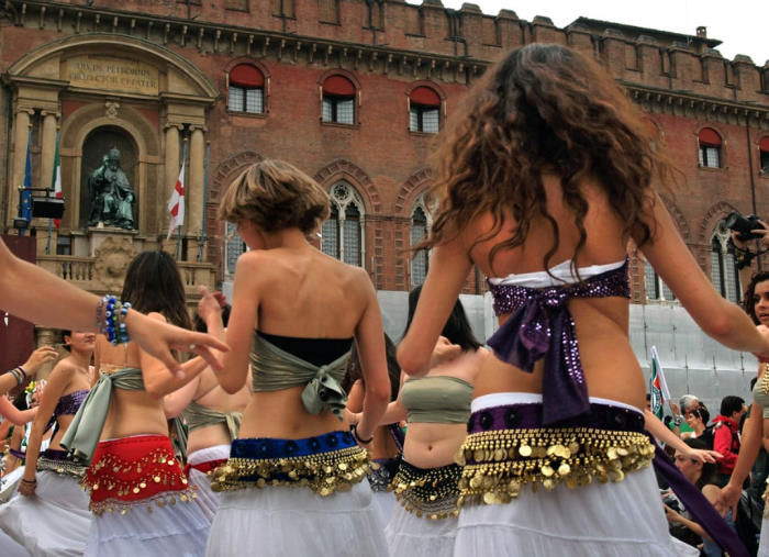 belly dancing help you more social