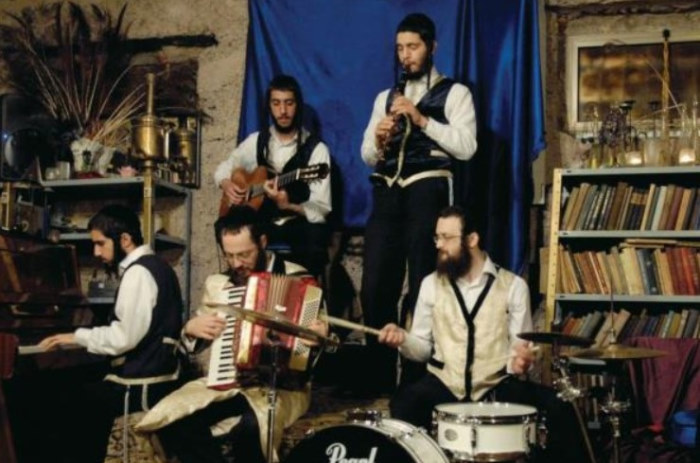 A band performs klezmer music in Israel