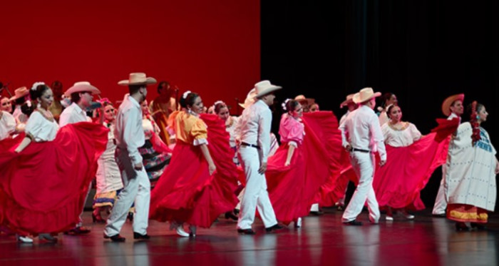 Mexican dance dress in Guerrero