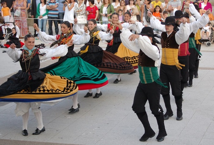 Muiñeira dance