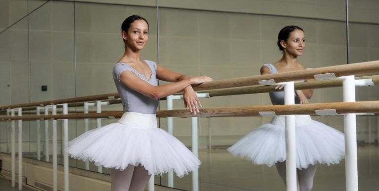 Francesca Hayward ballet dancer