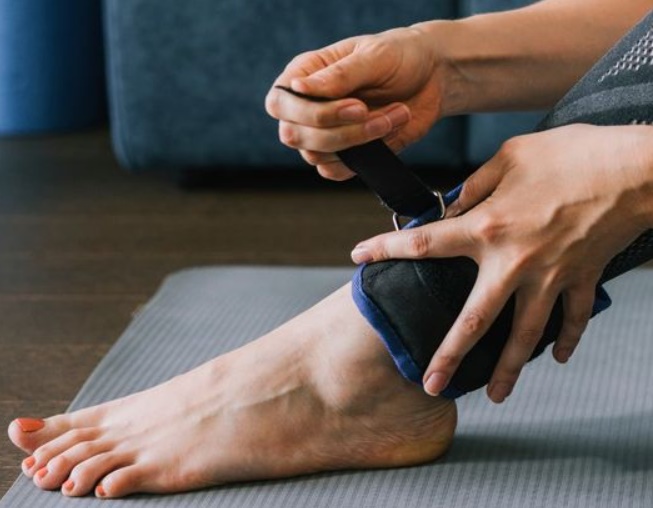 dancer wearing the ankle weights