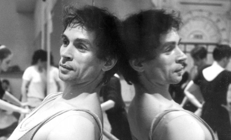 Rudolf Nureyev dancing life