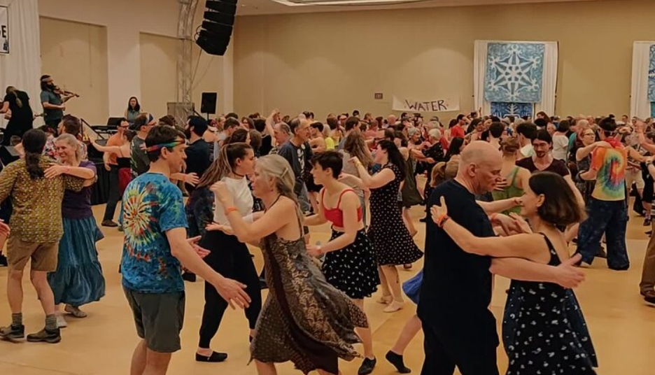 Contra Dance in America