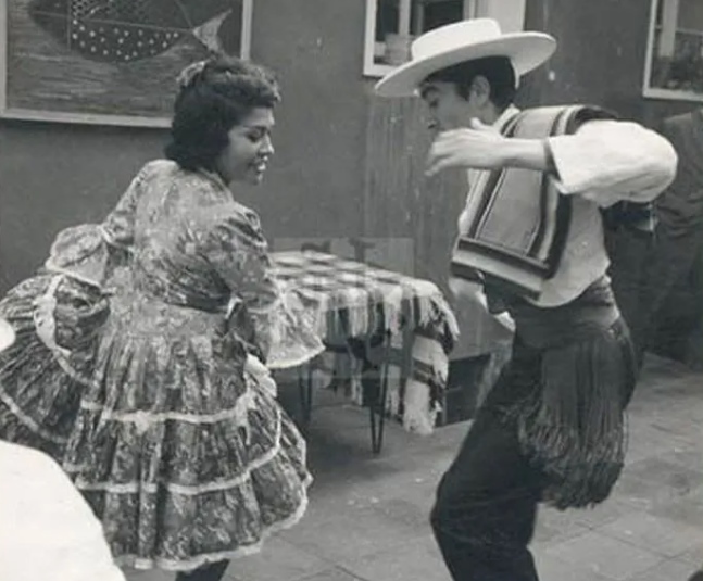 Cueca Dance history