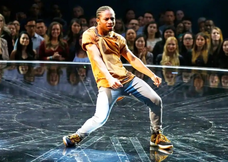 Fik-Shun dancer