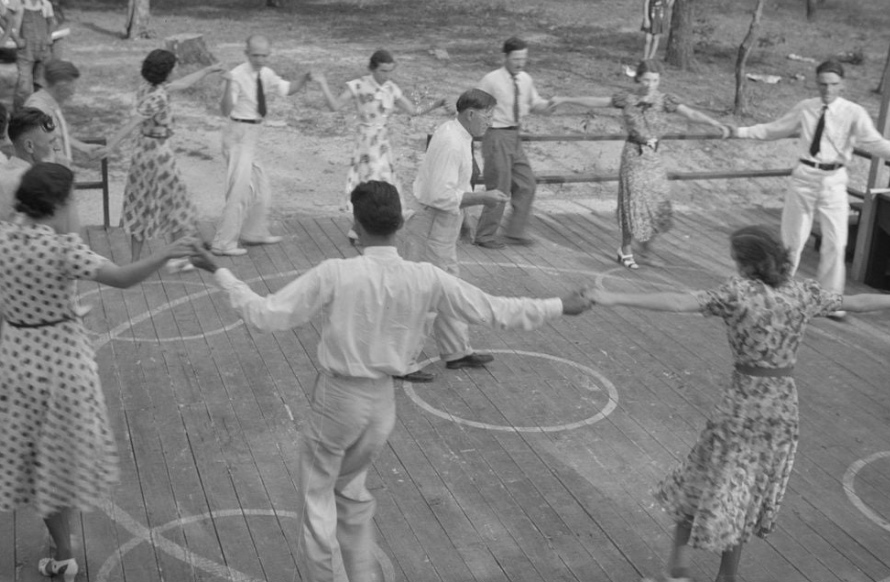 traditional square dance in US